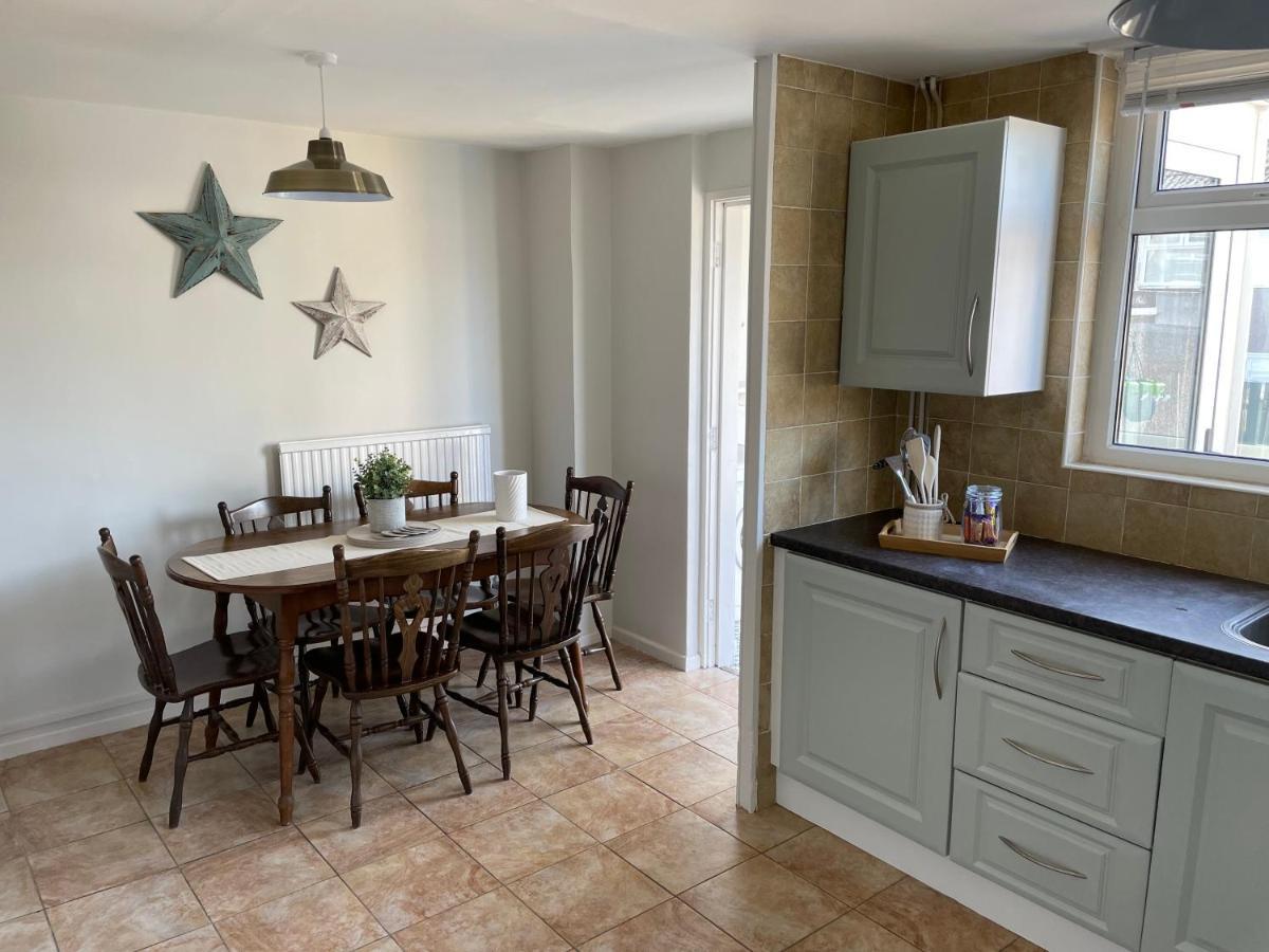Sea Side Getaway Holiday home Portstewart
